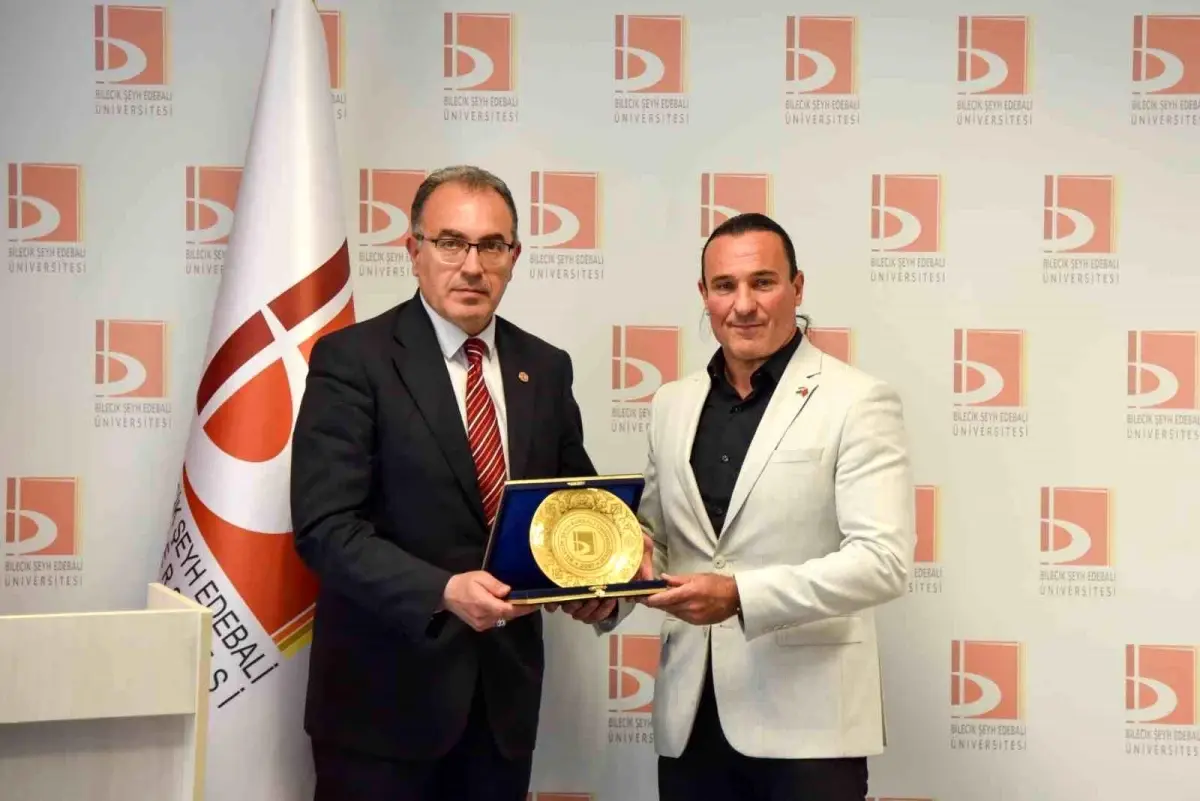 BŞEÜ\'de Türk-Macar İlişkileri Konferansı