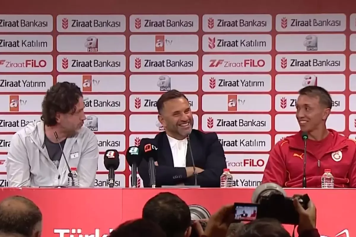 Fatih Tekke ile Muslera arasında Türkçe diyalog 