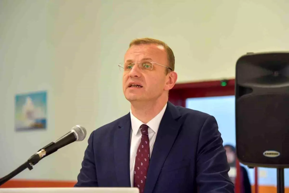 BŞEÜ\'nde İhracat Akademisi Semineri Gerçekleştirildi