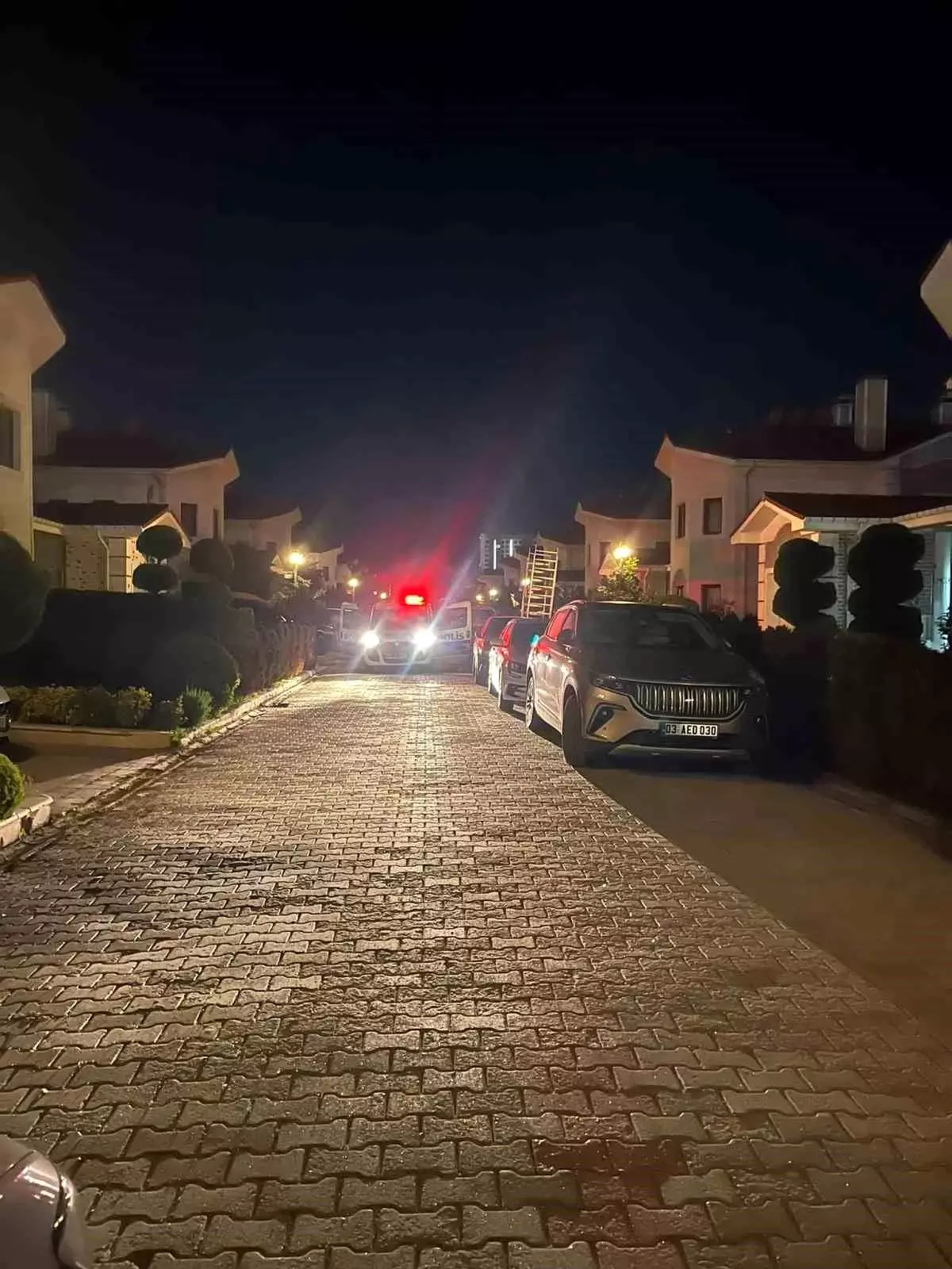 Afyonkarahisar\'da Kardeşler Arasında Silahlı Kavga