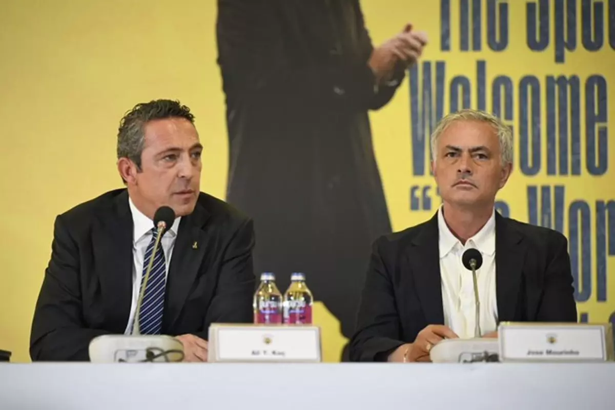 Menajerinden Fenerbahçe\'ye dünyaca ünlü yıldız için mesaj: İsterseniz transfer edin