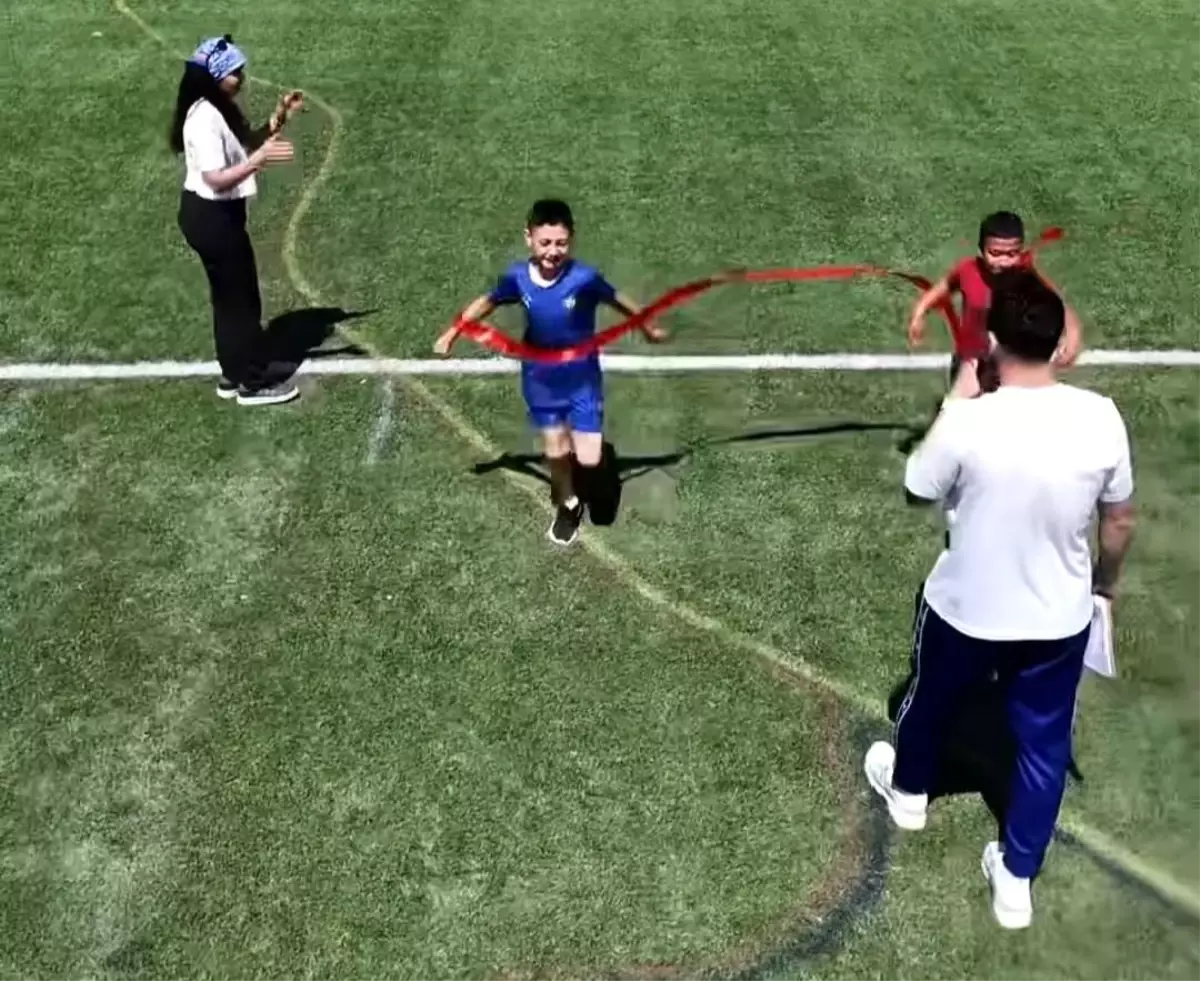 Özel Eğitim Farkındalık Şenliği Renkli Anlara Sahne Oldu