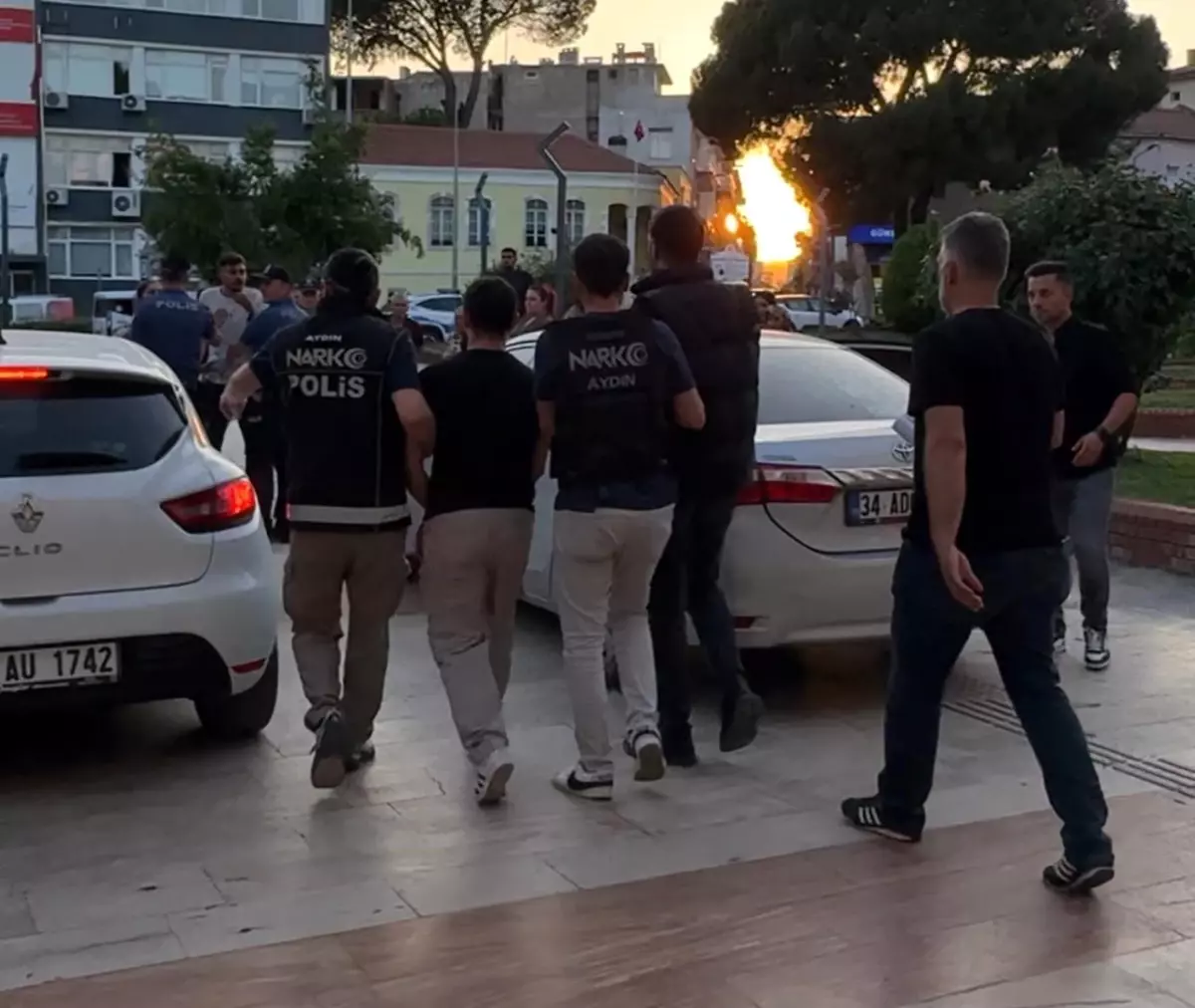Aydın\'da Uyuşturucu Operasyonu: 6 Tutuklama