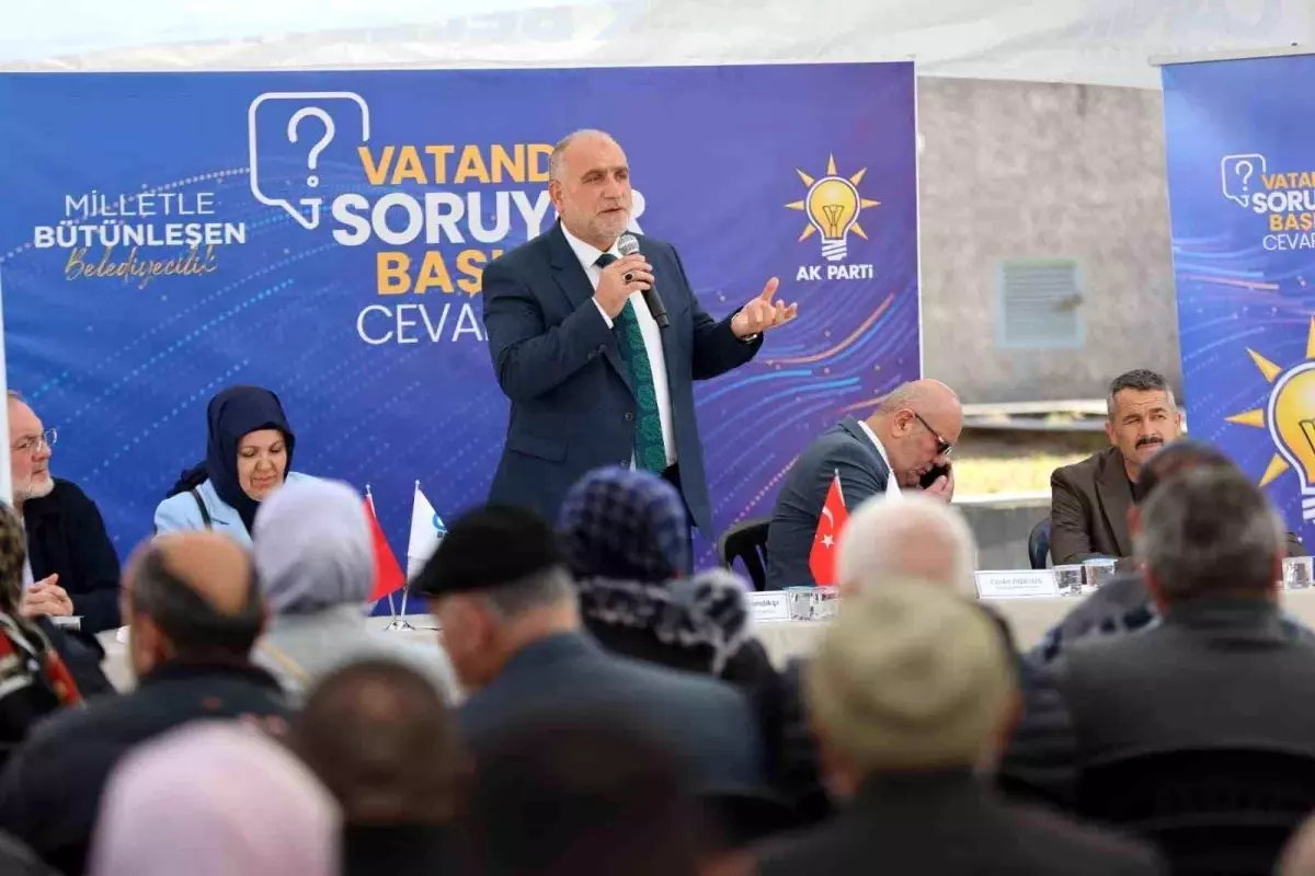 Başkan Sandıkçı, Karşıyaka Mahallesi\'nde Vatandaşlarla Buluştu