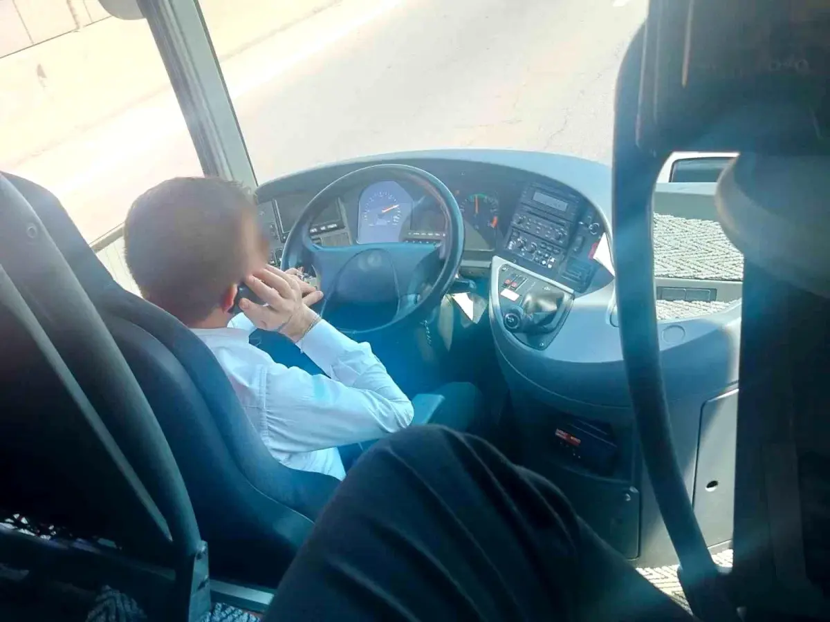Mersin\'de Otobüs Şoförüne Cep Telefonu Ceza