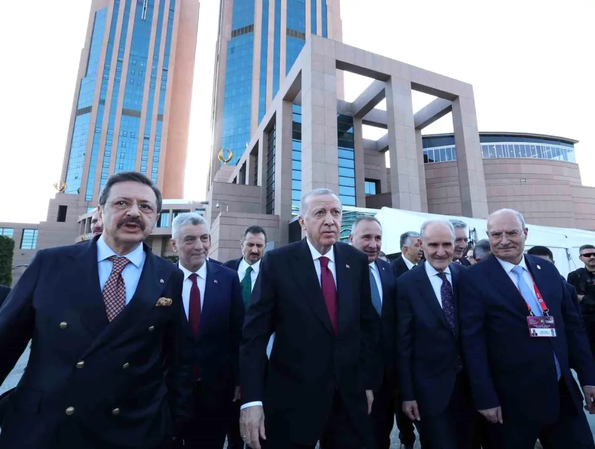 Cumhurbaşkanı Erdoğan: "Kimsenin kaygısı, endişesi, korkusu olmasın, biz Sayın Bahçeli ile birlikte ne yaptığımızı çok iyi biliyoruz"