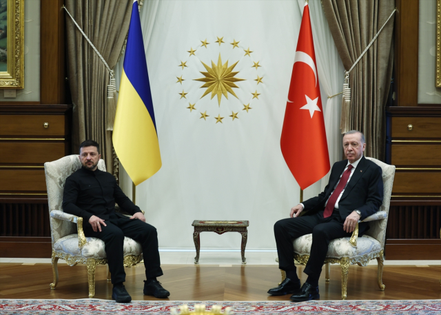 Erdoğan-Zelenski görüşmesi başladı