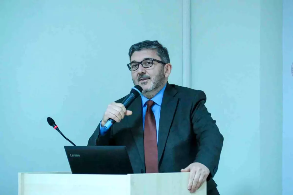 BŞEÜ\'de Kariyer Günleri Başladı