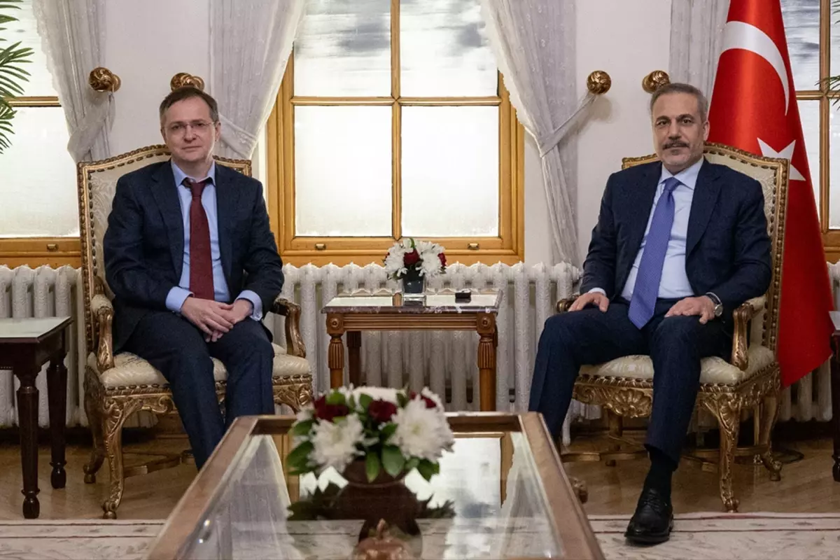 İlk görüşme Bakan Fidan\'la! Rusya ile Ukrayna heyetleri yarın görüşecek