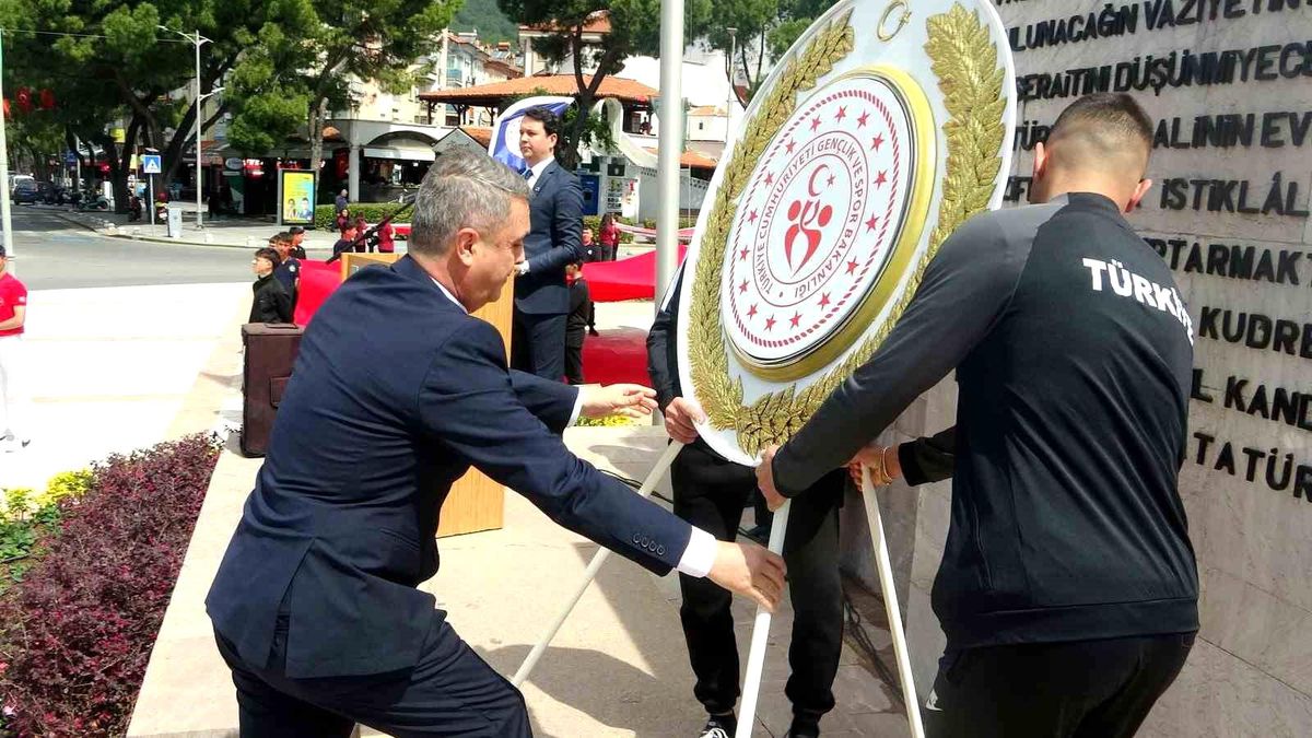 Muğla\'da 19 Mayıs Töreni Yapıldı