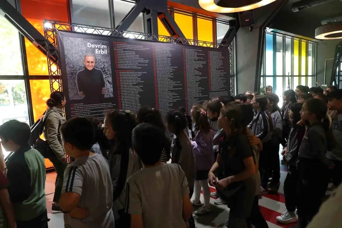 Sakarya\'da Çocuk Sanat Atölyesi ile Sanat Sevgisi Aşılanıyor