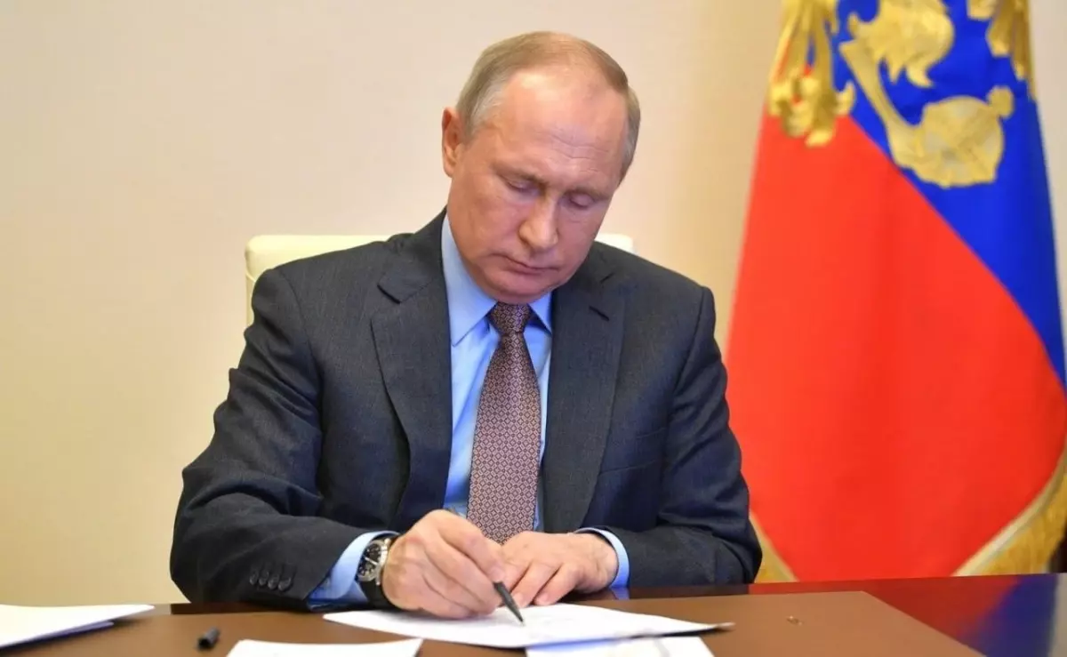 Putin, Ukrayna Müzakereleri İçin Heyeti Onayladı