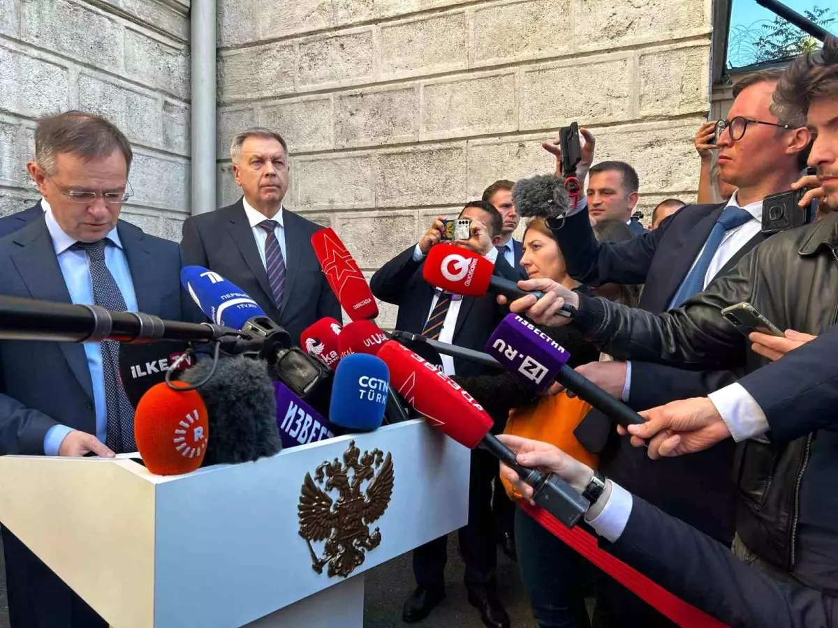 Rusya, İstanbul\'da Barış Görüşmelerine Odaklandı