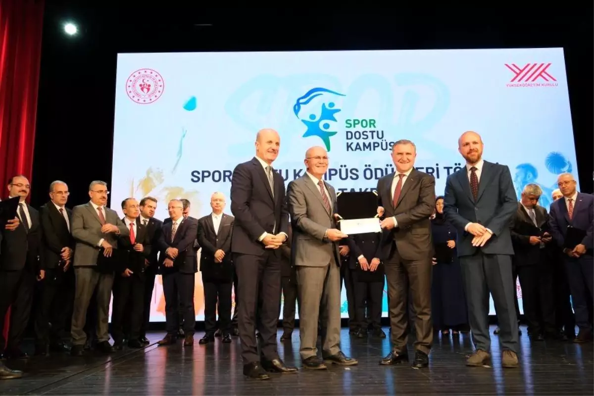 Uşak Üniversitesinin \'Spor Dostu Kampüs\' projesine YÖK\'ten ödül