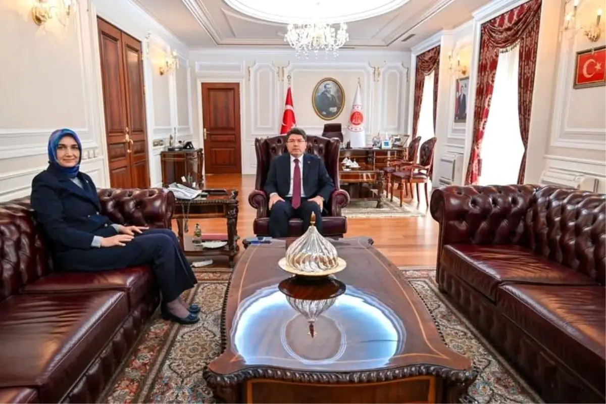 Vali Yiğitbaşı\'ndan Bakan Tunç\'a Ziyaret