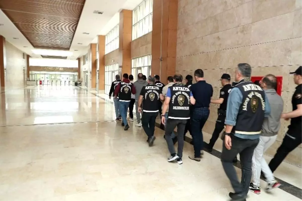 Antalya\'da Asayiş Uygulamaları: 3.790 Gözaltı