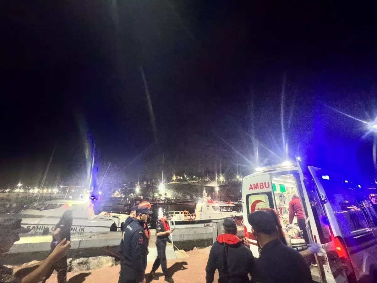 Darıca\'da Balık Tutarken Kayalıklardan Düştü