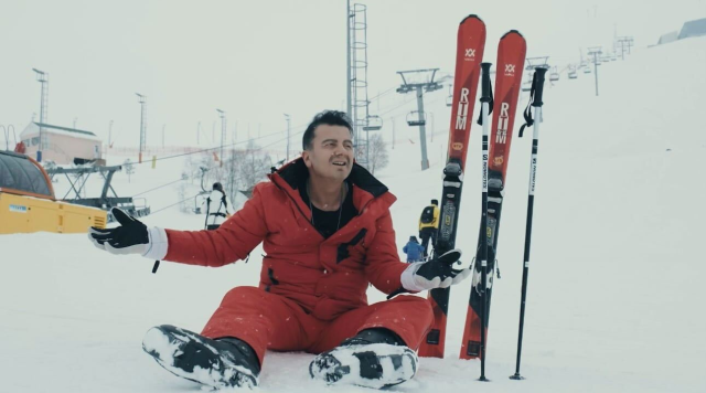 Bir hafıza olarak müzik: Erhan Erkal'ın sessizliğe yazdığı ezgiler