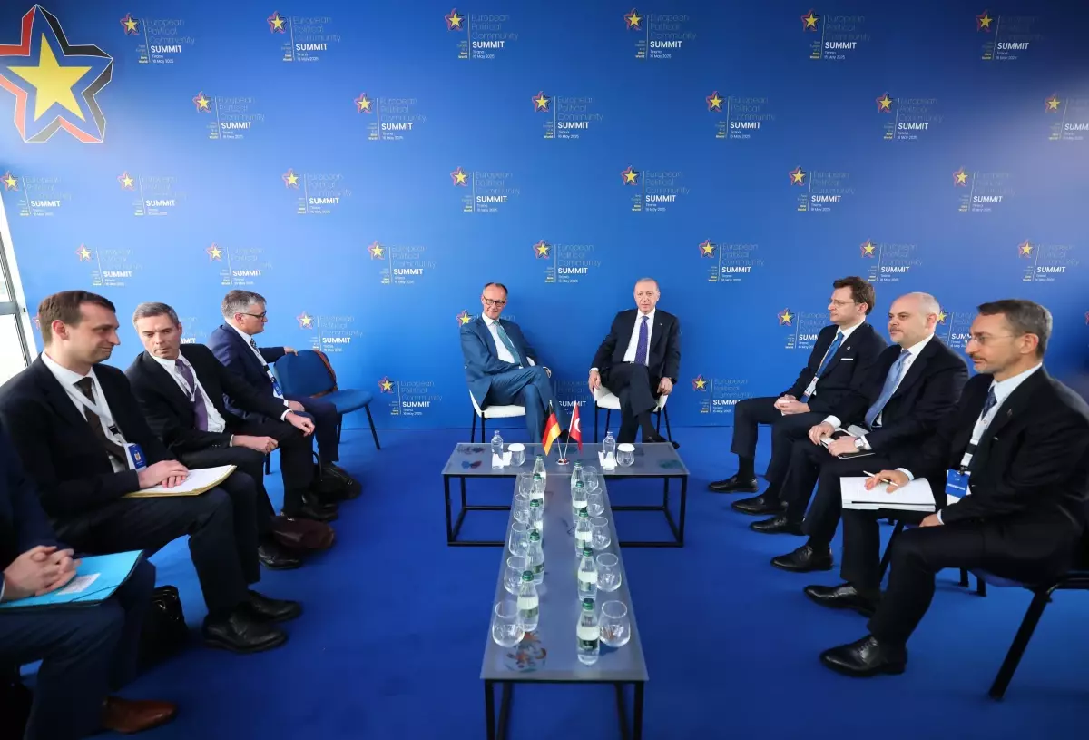 Cumhurbaşkanı Erdoğan, Almanya Başbakanı Merz ile görüştü