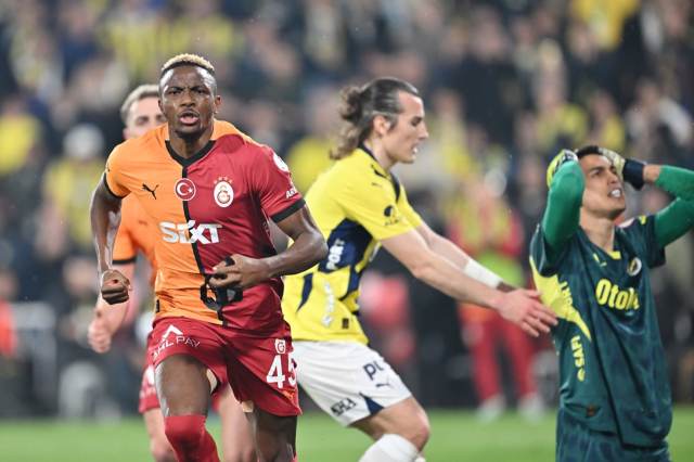 Gözü kararttılar! Galatasaray, Osimhen'i takımda tutacak formülü buldu