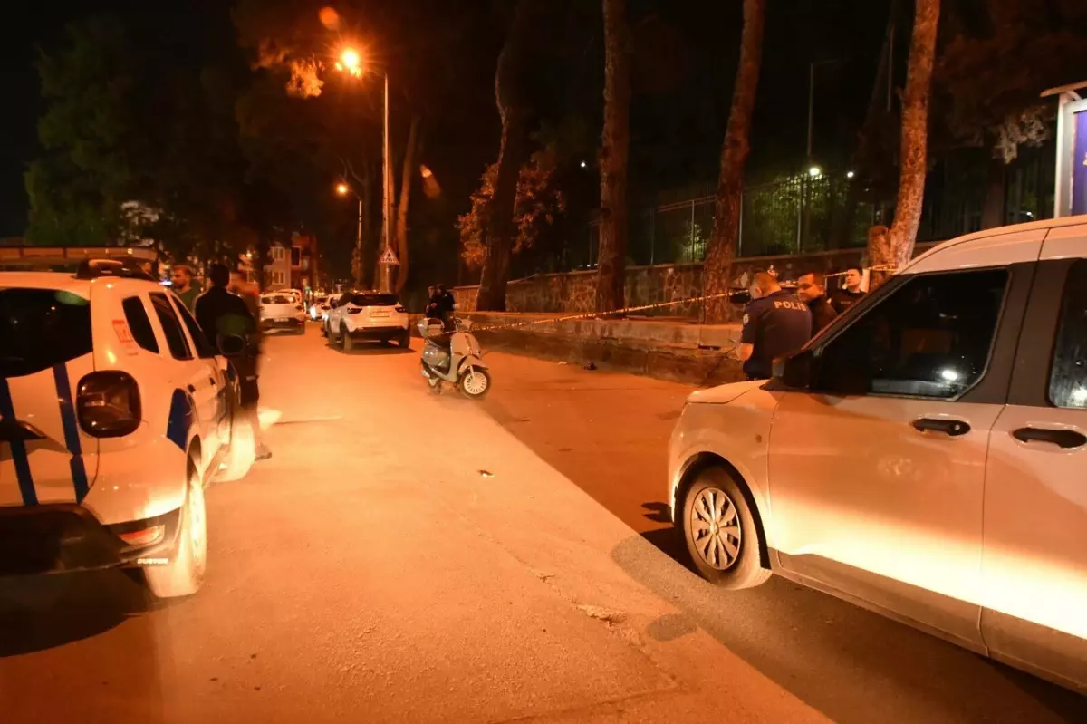 İzmir'de Silahlı Kavga: 1 Ölü, 1 Ağır Yaralı