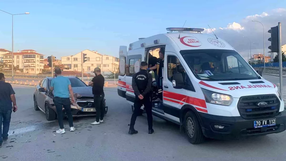 Karaman\'da Otomobil Kazası: 1 Yaralı