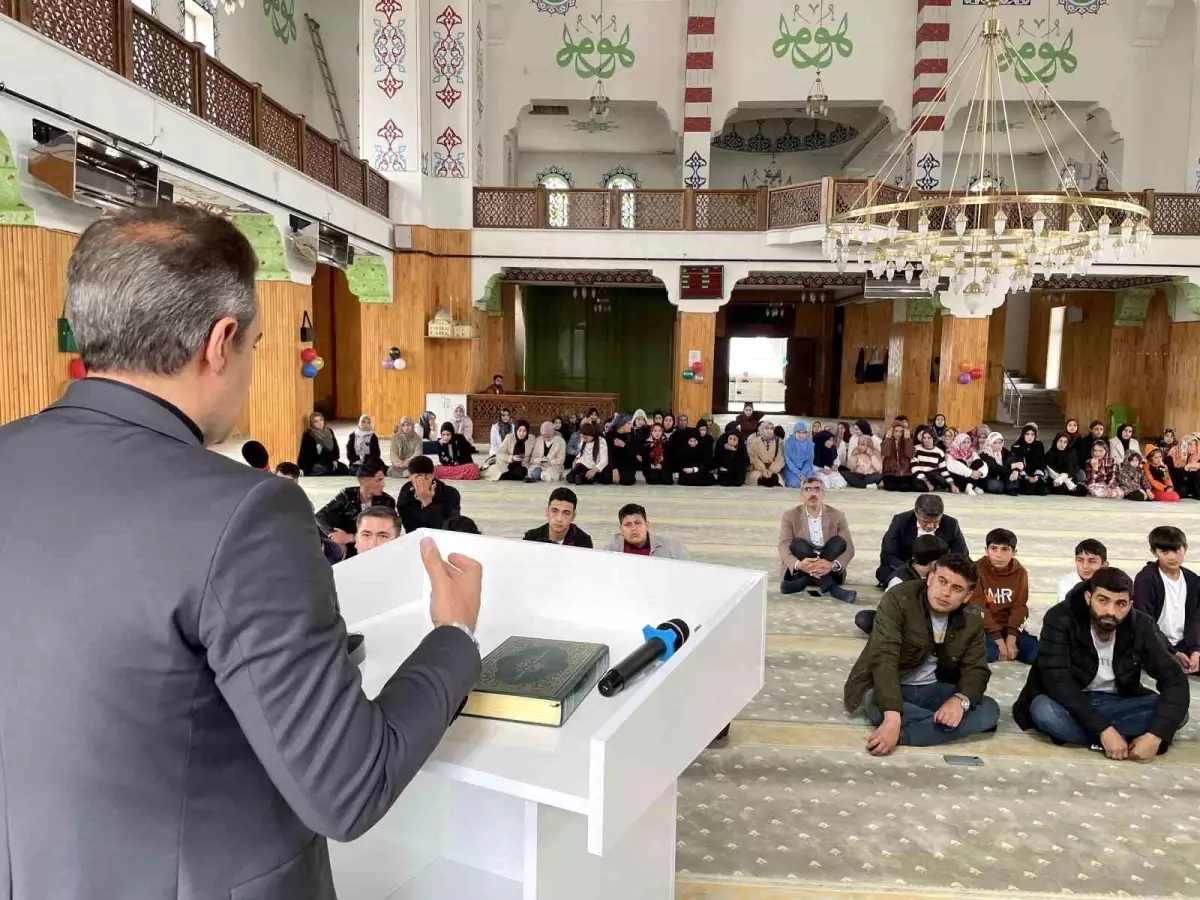 Malazgirt\'te ÇEDES Etkinliği ve Gazze\'ye Yardım