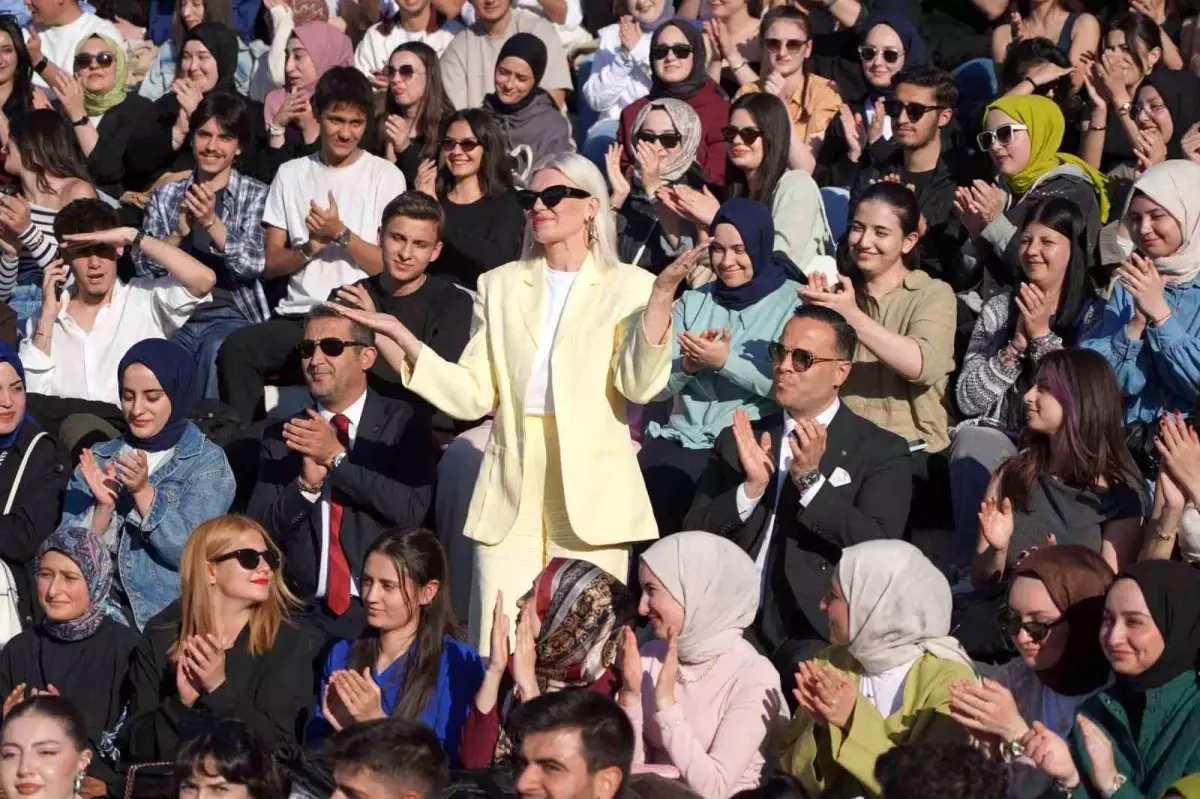 Pelitözü Gençlik Festivali Bilecik\'te Coşkuyla Gerçekleşti