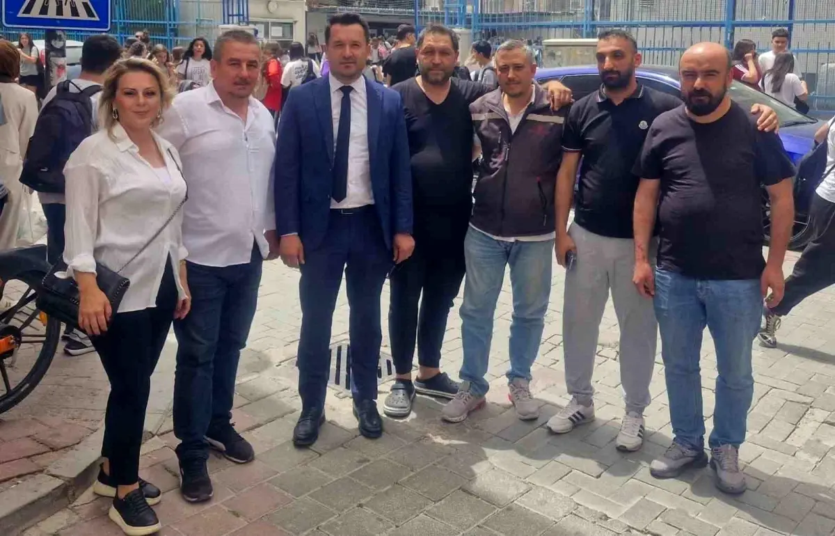 Okul Önünde Park Sorunu Çözüldü