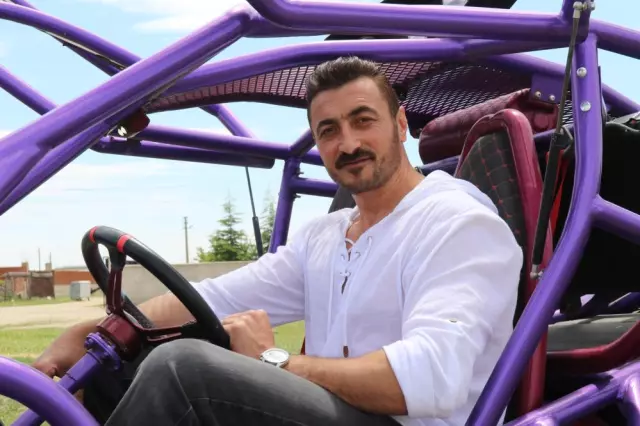 Filmden etkilendi, 900 bin lira harcayıp kendi elleriyle yaptı! Gören inanamıyor Filmden etkilendi, 900 bin lira harcayıp kendi elleriyle yaptı! Gören inanamıyor