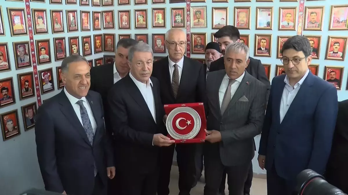TBMM Milli Savunma Komisyonu Başkanı Hulusi Akar: \'Türkiye, terörsüz bir geleceğe emin adımlarla ilerliyor\'