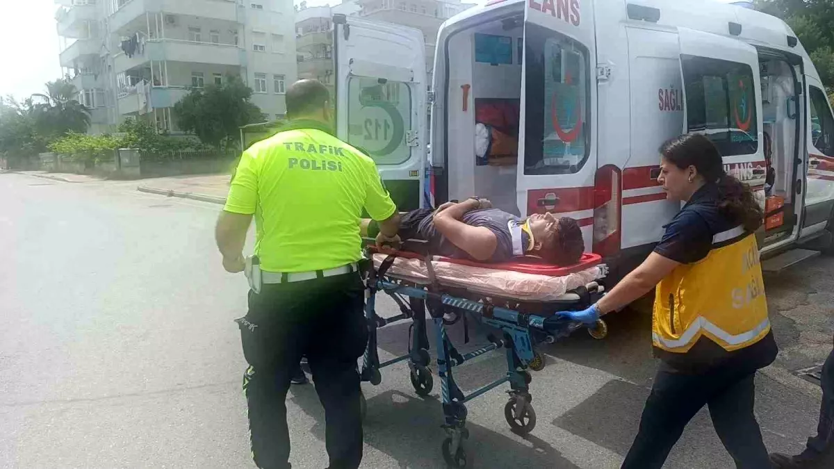 Motosiklet Sürücüsü Kaza Geçirdi