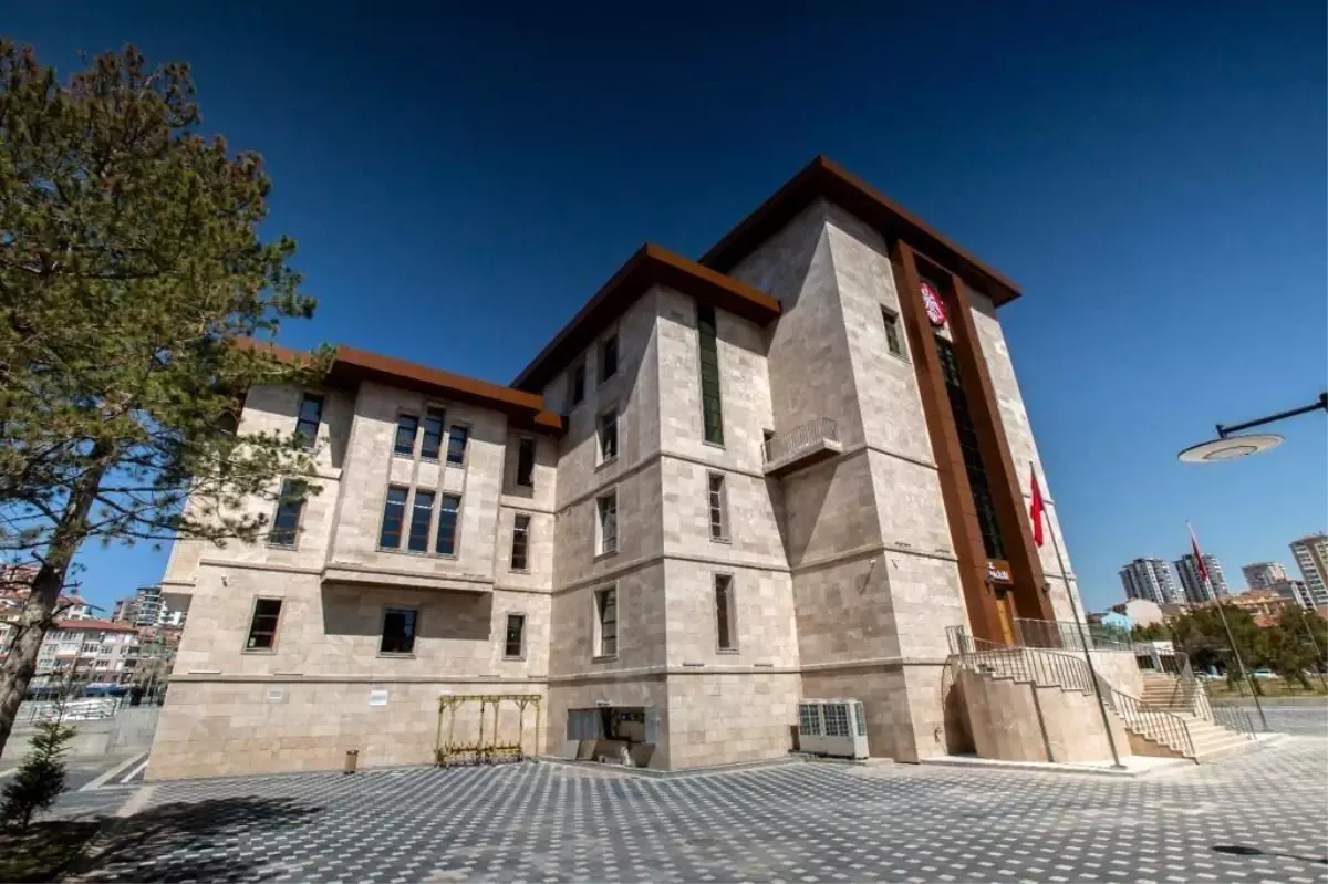 Niğde\'de İzin Olmadan Yardım Toplama Yasaklandı