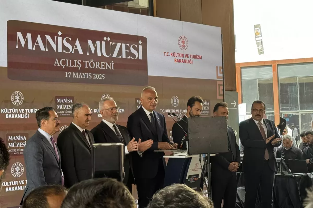 Bakan Ersoy, Manisa\'da Türkiye Kültür Yolu Festivali\'nin açılışını gerçekleştirdi
