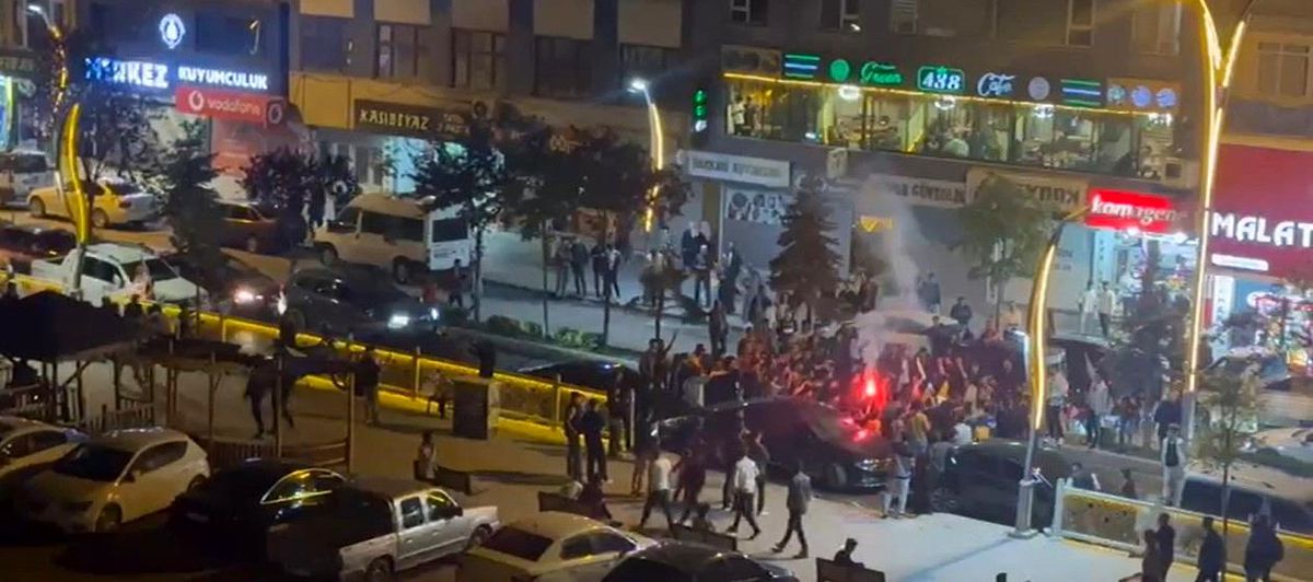 Hakkari\'de Galatasaray Coşkusu