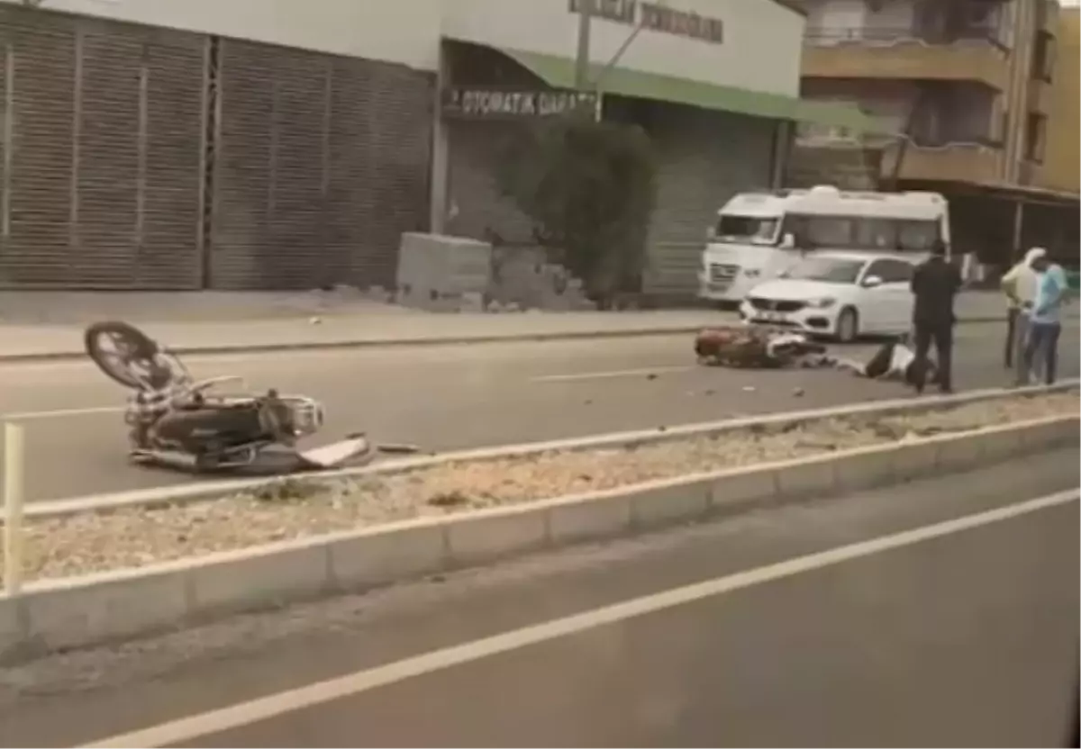 Adana\'da Motosiklet Kazası: 1 Ölü, 2 Yaralı
