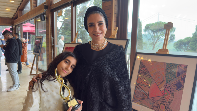 Küçük Ressam Zeynep Reyyan Gören'den ilk sergi