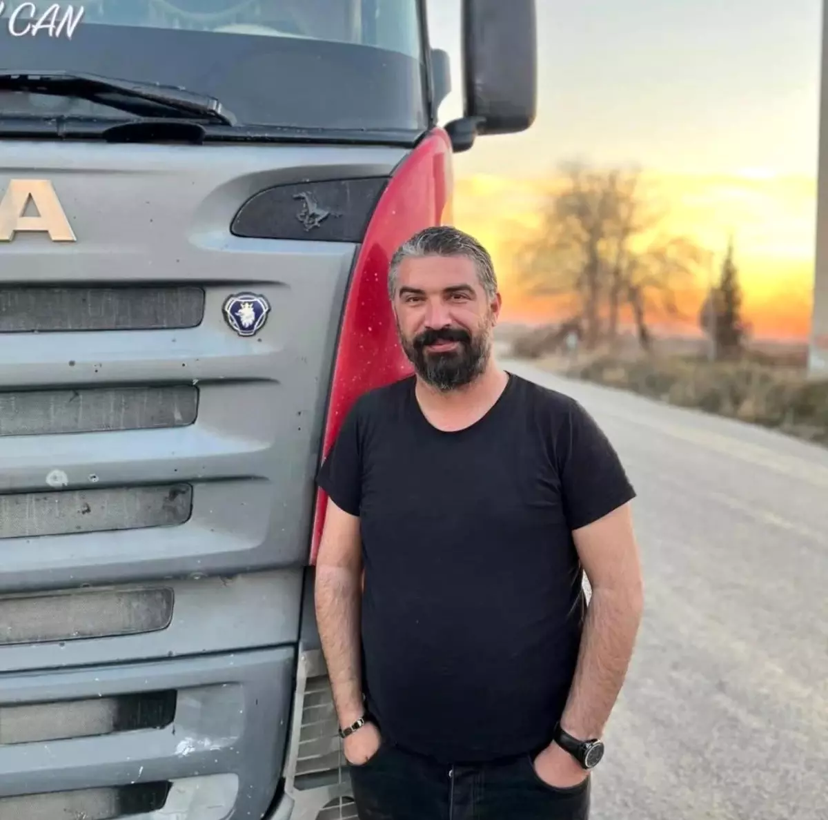 Divriği\'de TIR Kazası: 2 Ölü