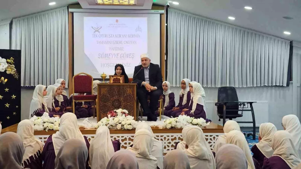 Sümeyye Güneş, Kur\'an\'ı Bir Günde Hatim Etti