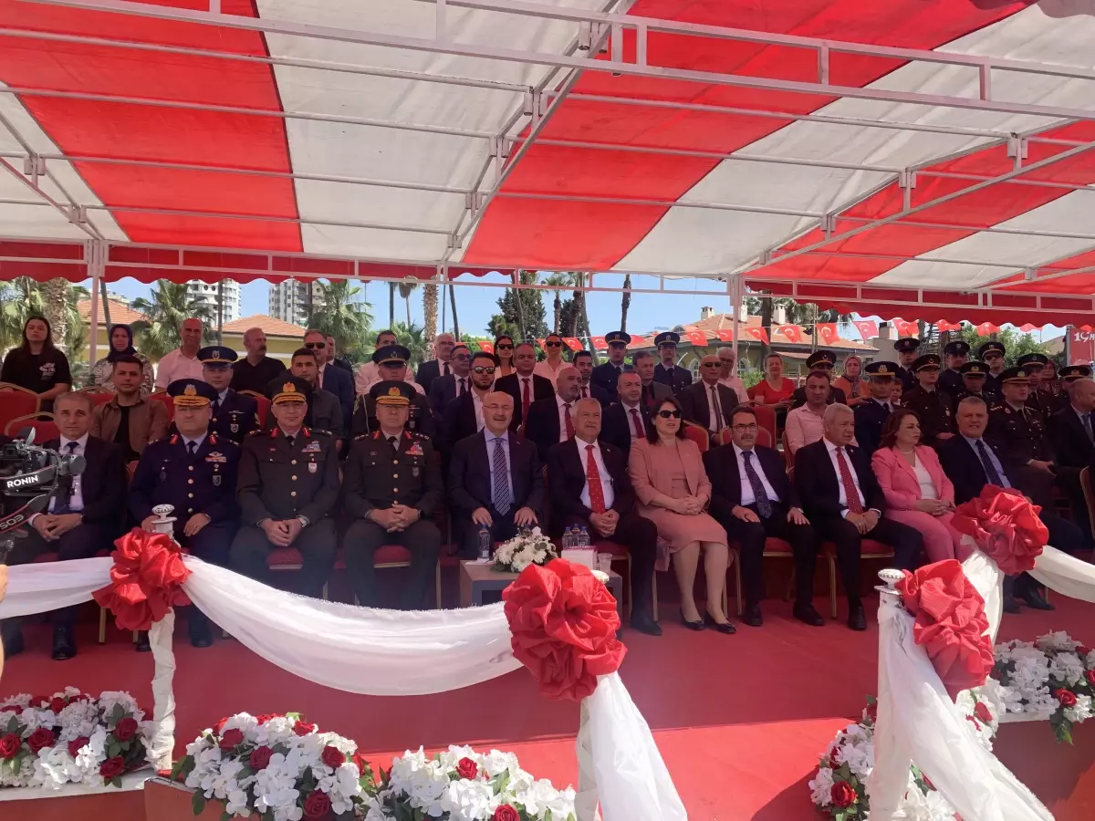 Adana\'da Bayram Coşkusu