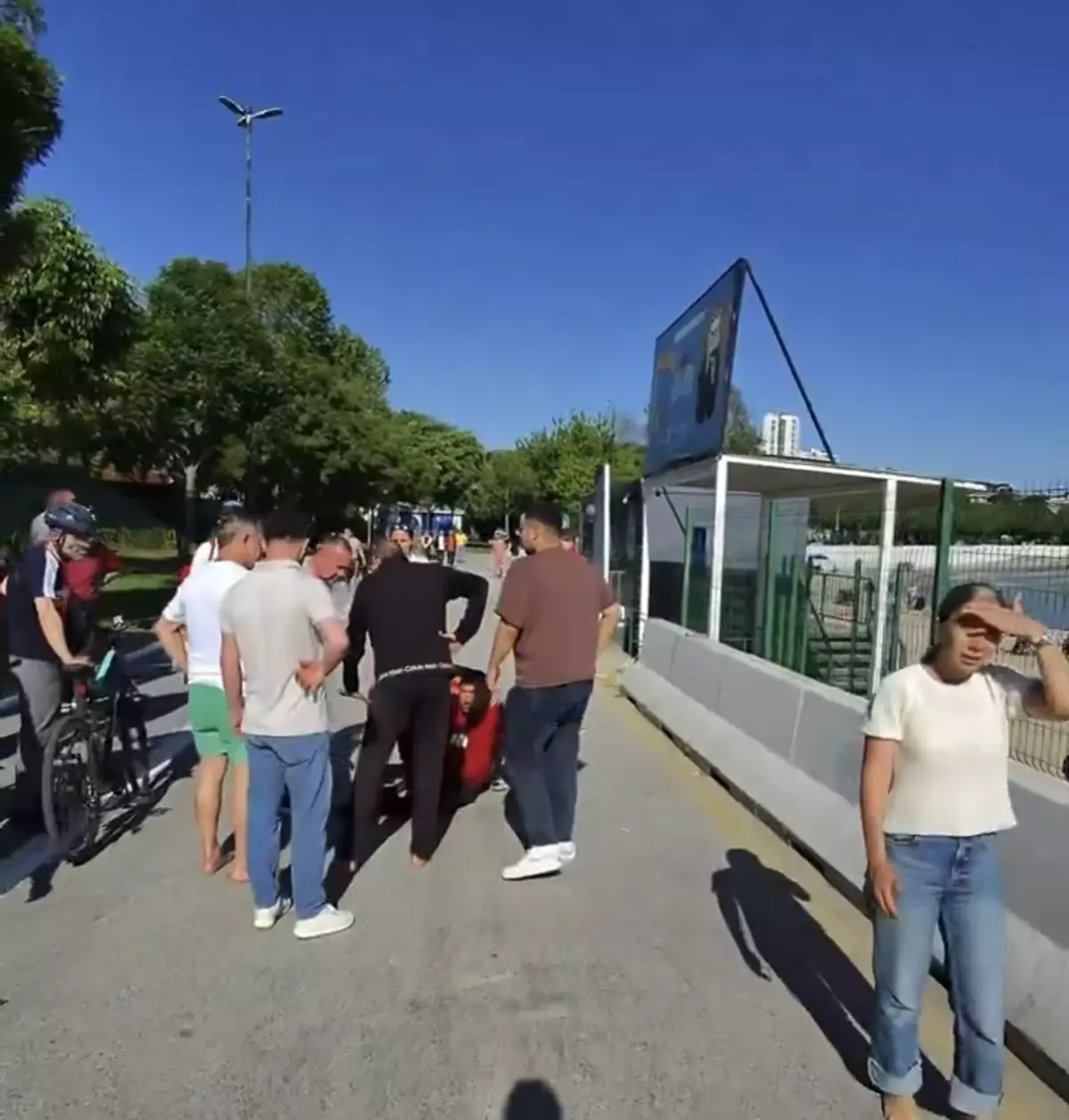 Caddebostan\'da Silahlı Tartışma