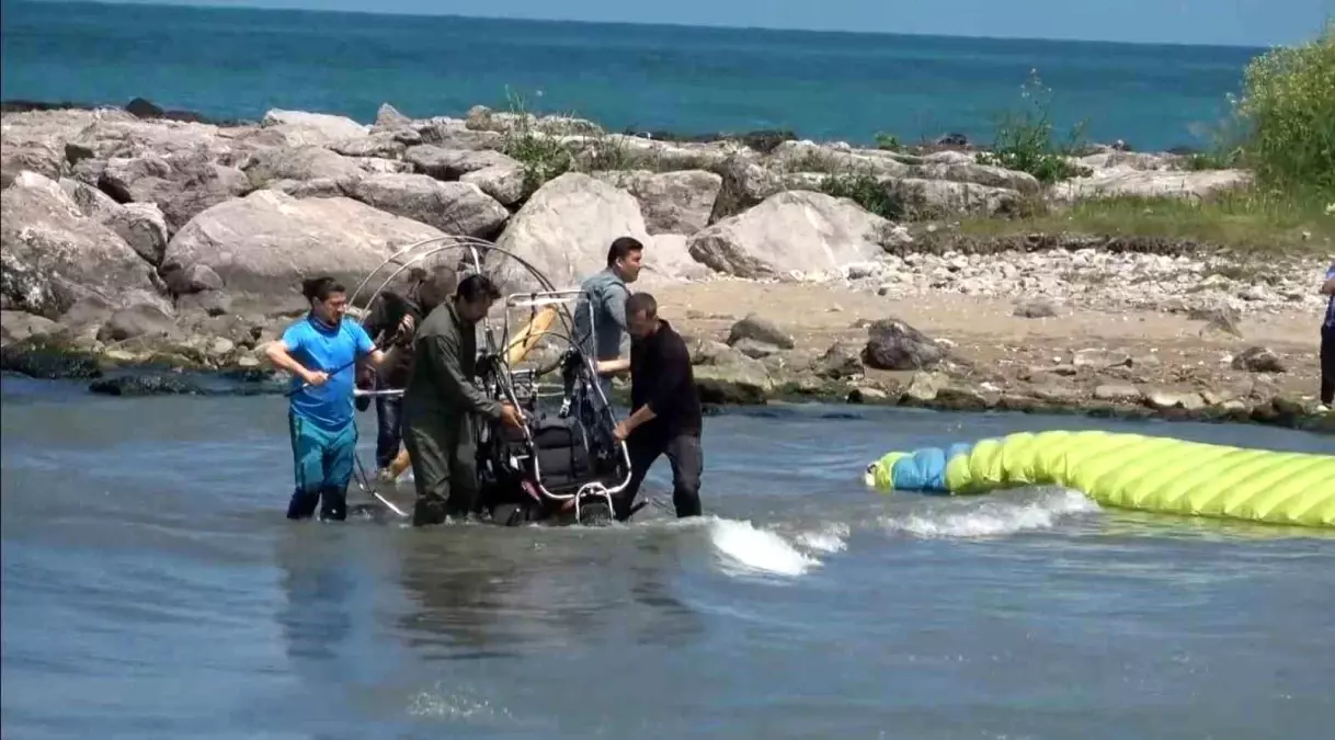 Giresun\'da Paramotor Kazası: Pilot Yaralandı