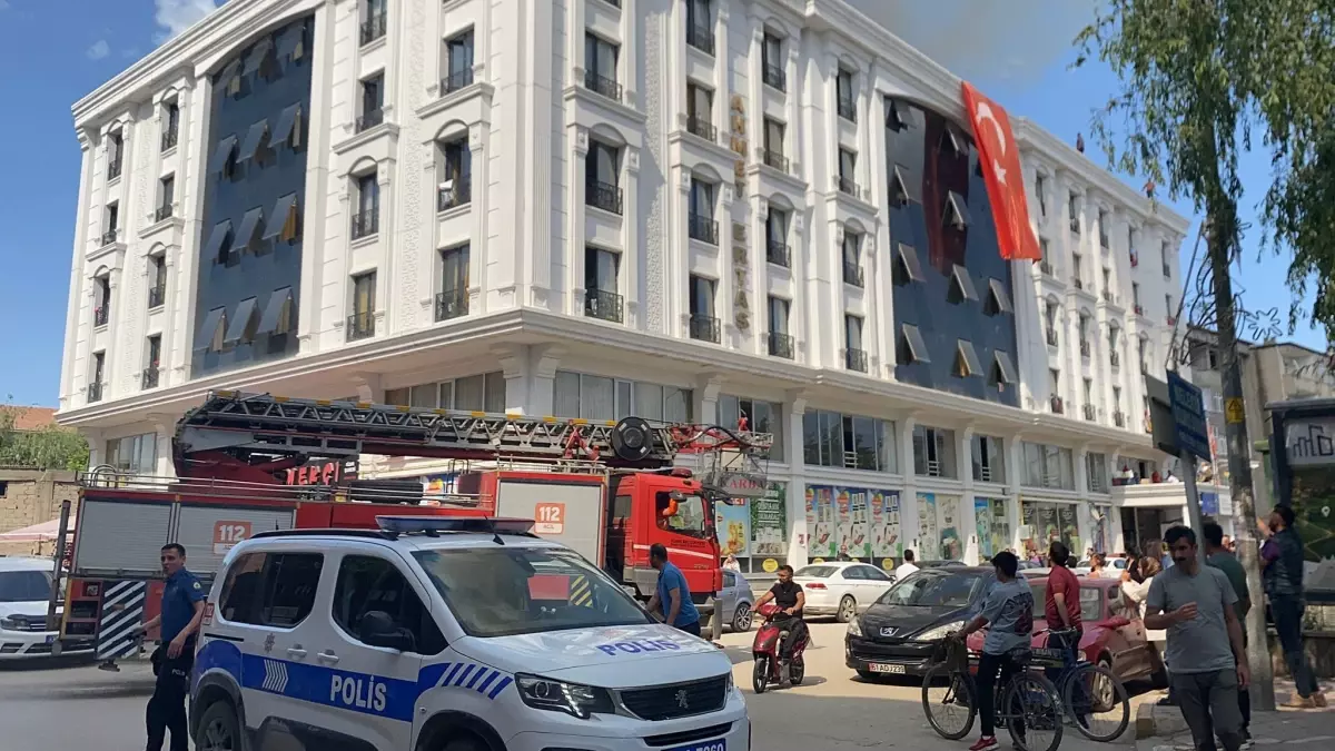 Iğdır\'da Yurt Yangını Kontrol Altına Alındı