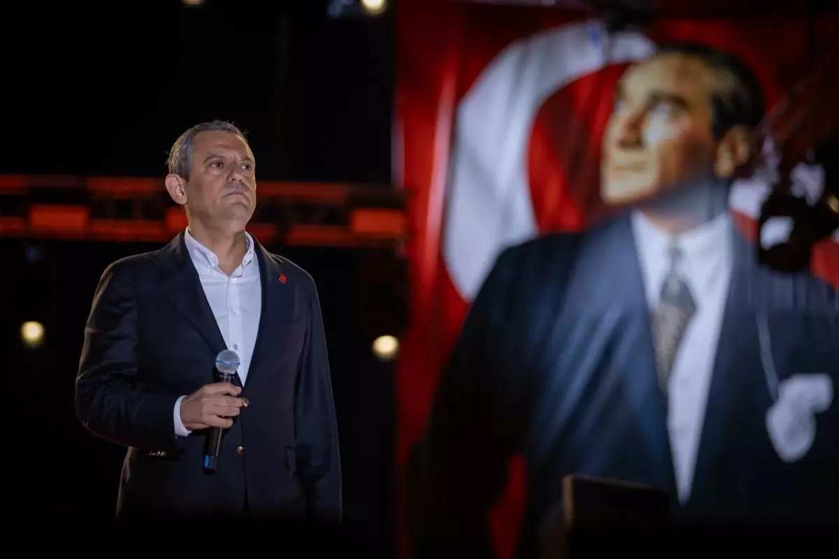 CHP\'den Gençlere Yasaksız Türkiye Vaadi