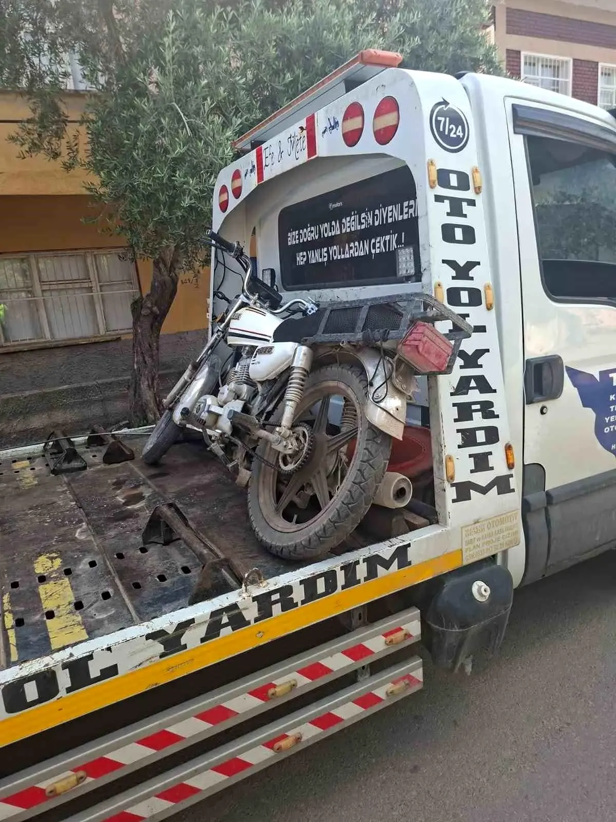 Kozan\'da 7 Aranan Şahıs Yakalandı