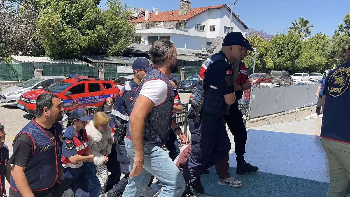 Fethiye\'de Cinayet: 4 Arkadaş Gözaltında