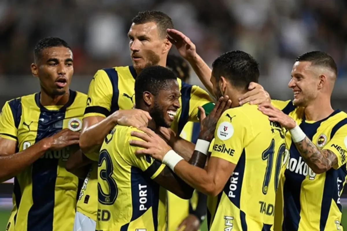 Fenerbahçe\'nin yıldızından veda gibi paylaşım 
