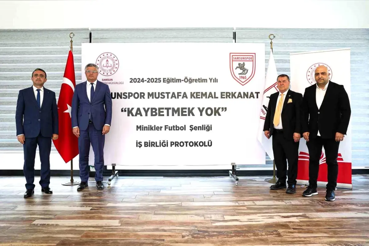 Samsunspor ve Milli Eğitimden Miniklere Futbol Şenliği İş Birliği