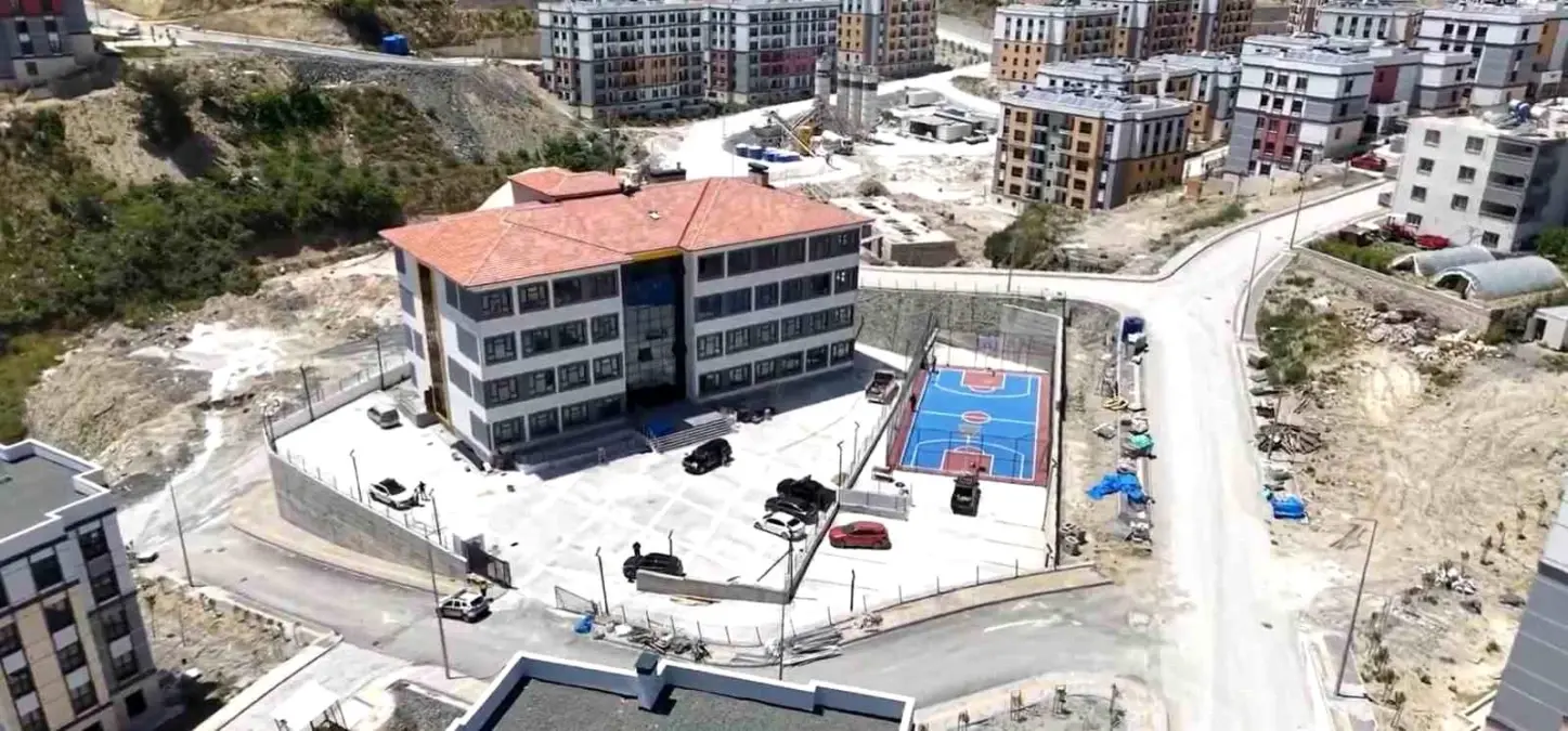 Hatay\'da Okul İnşaatında Sona Gelindi