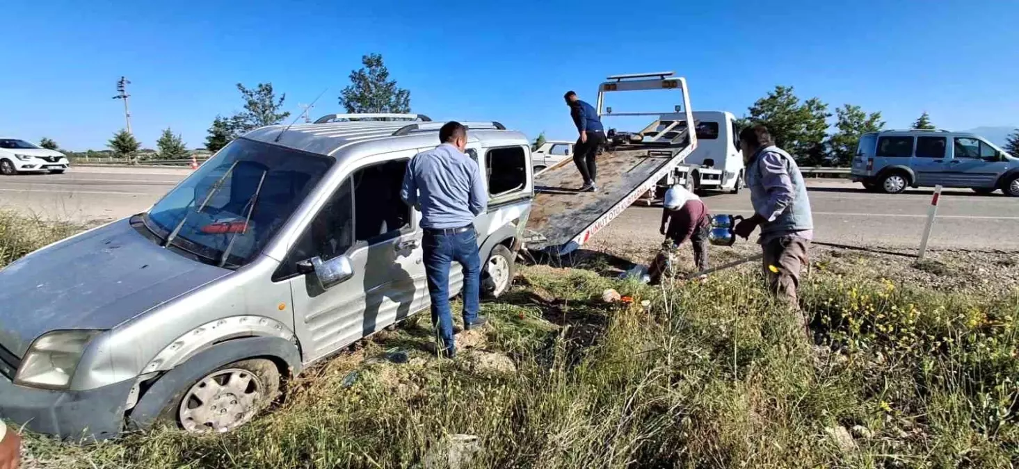 Denizli\'de Tütün İşçilerini Taşıyan Araç Kaza Yaptı